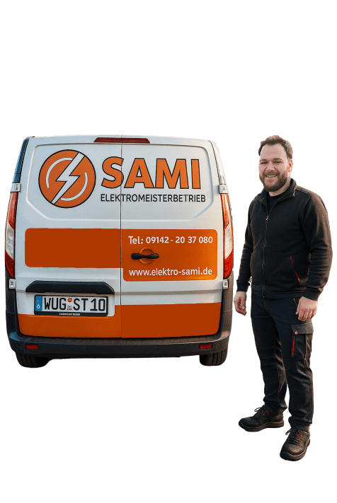 Elektriker Treuchtlingen Elektro Sami vor seinem Firmenfahrzeug SAMI Elektromeisterbetrieb